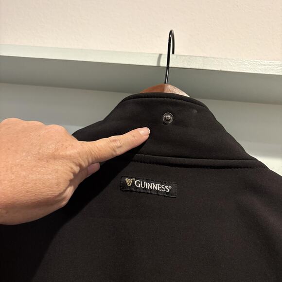 Guinness Black Softshell Jacket XL Zip Front Licensed Traditional Craft Ireland - Picture 7 of 12